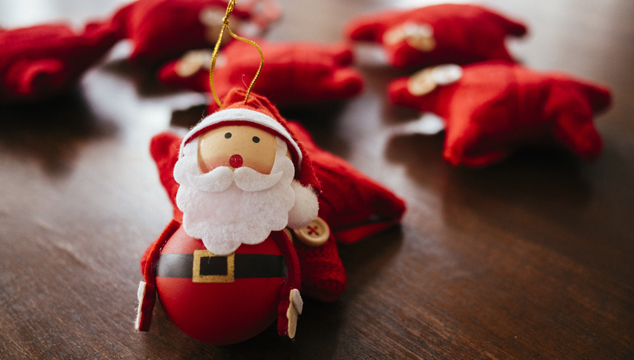 a pesar de violación violencia The Story of Santa Claus | English Teacher Melanie