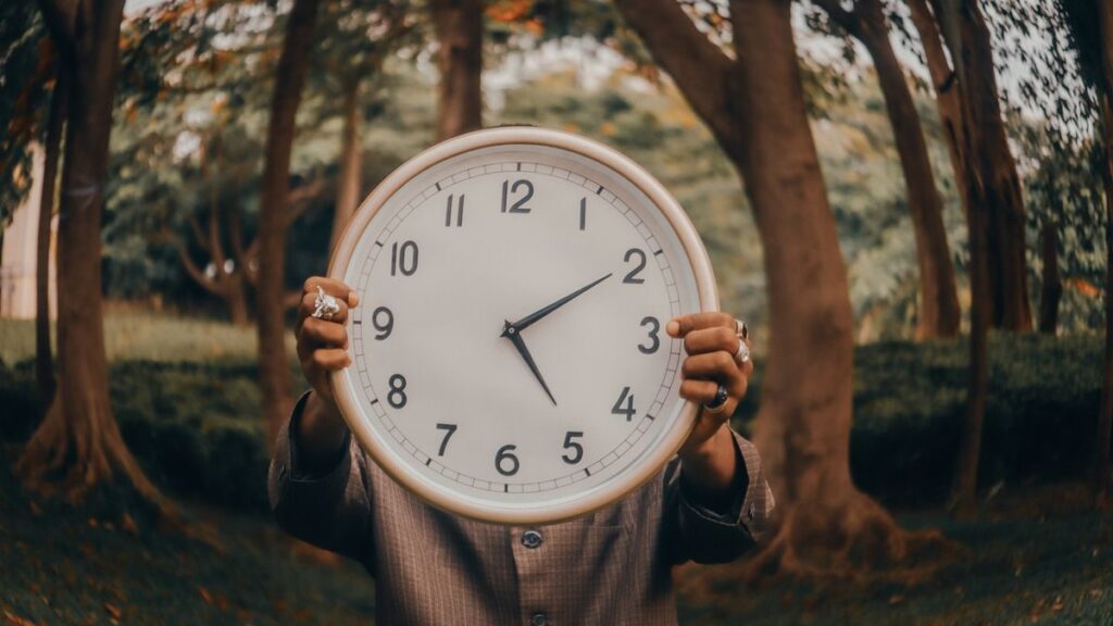English Teacher Melanie: English Expression Explained: Better Late Than Never!