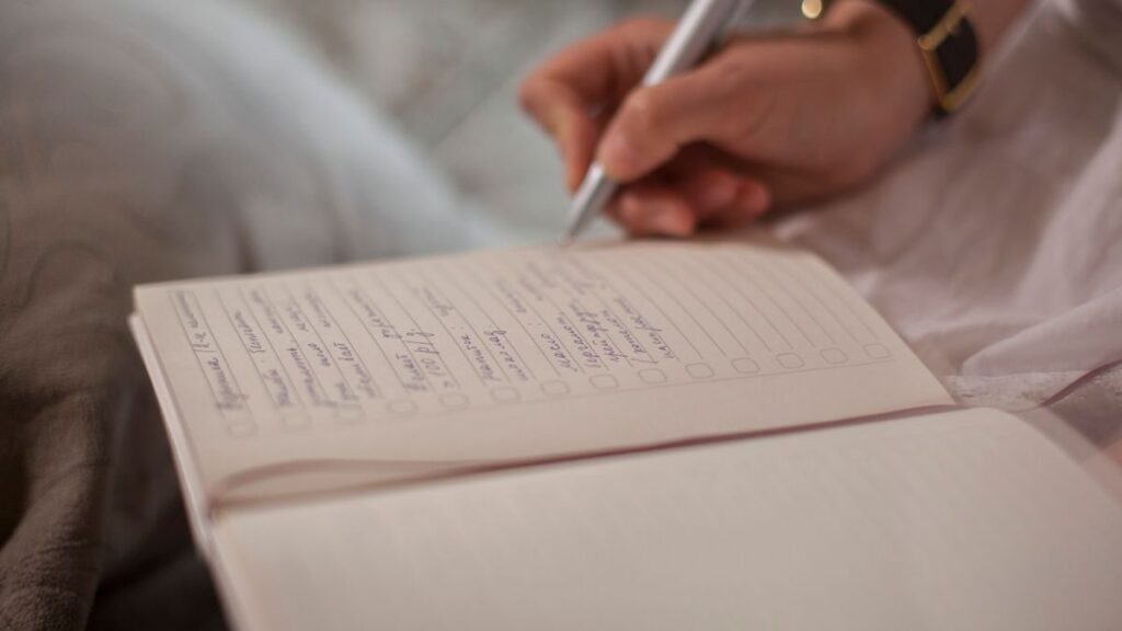 English Teacher Melanie: Grammar – Gerunds and Infinitives for Purpose