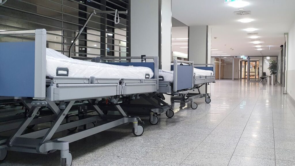 English Teacher Melanie: Listening Lesson – “At the Hospital!”