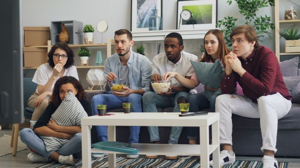 English Teacher Melanie: Listening Lesson – “Sex and the City 2!”