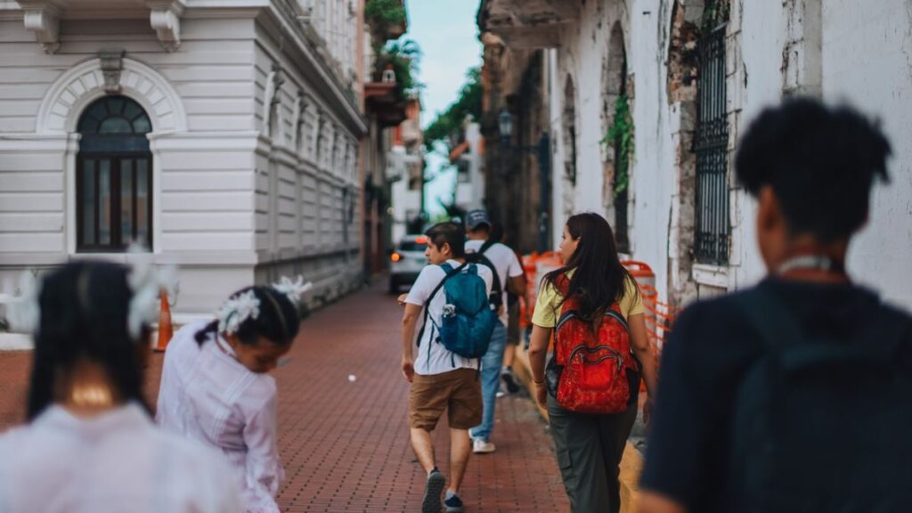 How to Use the English Verb ‘Go’